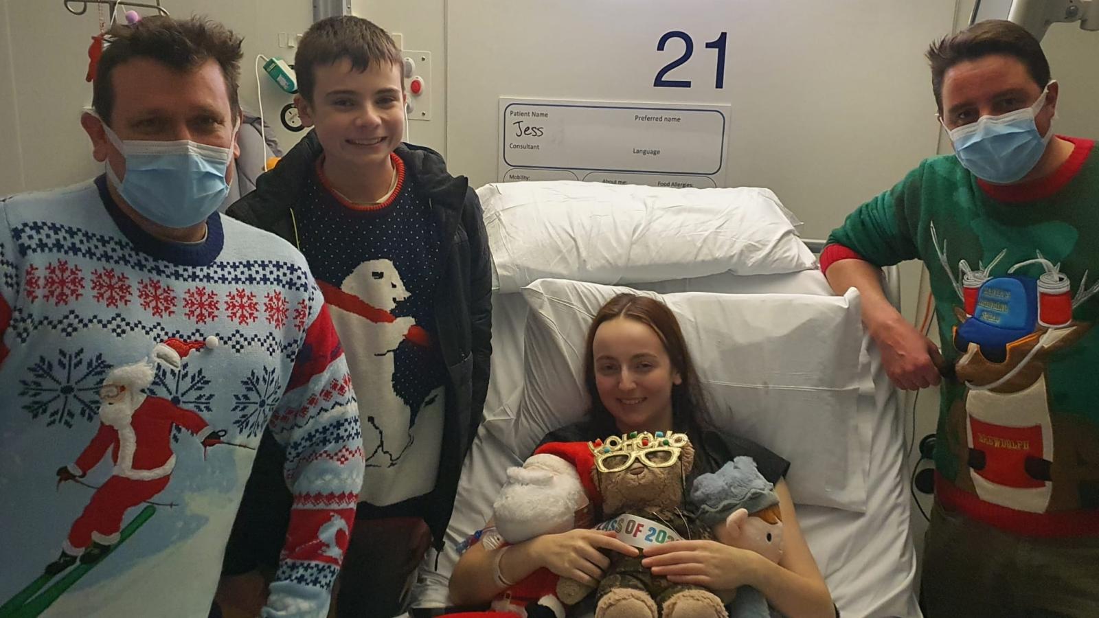 5 tips for dealing with cancer treatment during Christmas | Teenage ...