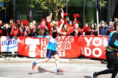 Teenage Cancer Trust Cardiff Half Marathon runner