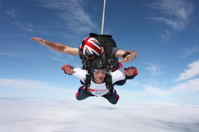 Tandam Skydive for Teenage Cancer Trust