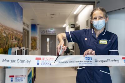 Photo of Kerry White, Ward Manager at UCLH, cutting ceremonial tape