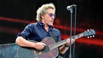 Roger Daltry, Teenage Cancer Trust Patron on stage