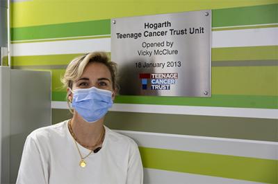 Vicky McClure visits Hogarth Teenage Cancer Trust Unit, Nottingham