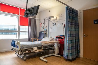 Bedroom on Birmingham QE Teenage Cancer Trust unit