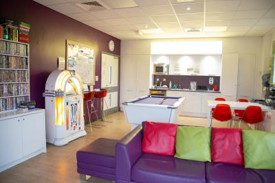 Nottingham City Hospital Teenage Cancer Trust unit